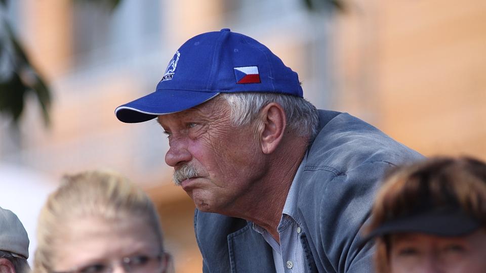 Zemřel Jan Pellar, někdejší ředitel Zemského hřebčince v Písku | Jezdci.cz