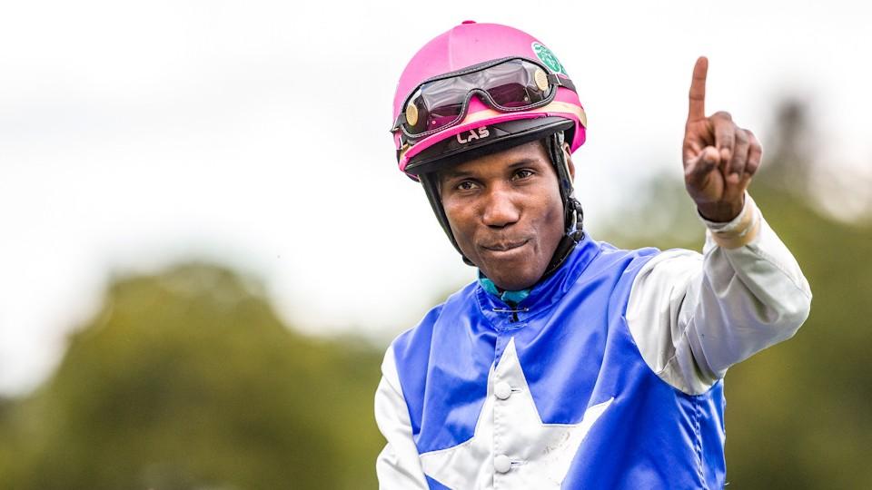 Soumillon ovládl Evropský pohár žokejů, nejbohatší dostih získal Zock