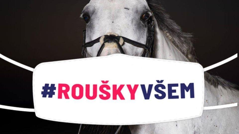Se zakrytým obličejem v sedle? Dbejte maximálně na svoji bezpečnost